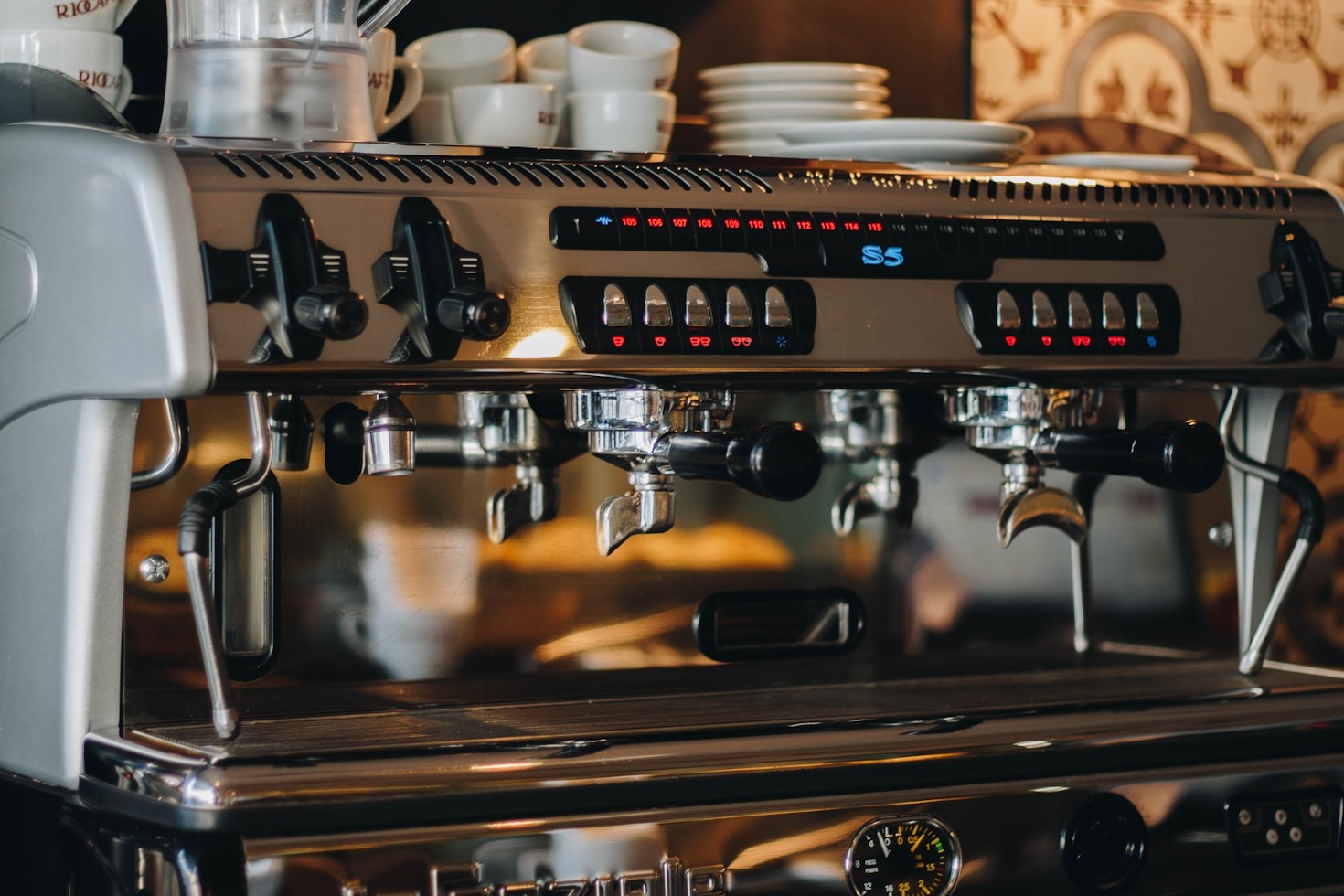 A Guide to Choosing the Perfect Espresso Machine
